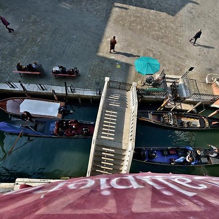 Castello  Residenza Ruga Giuffa المظهر الخارجي الصورة